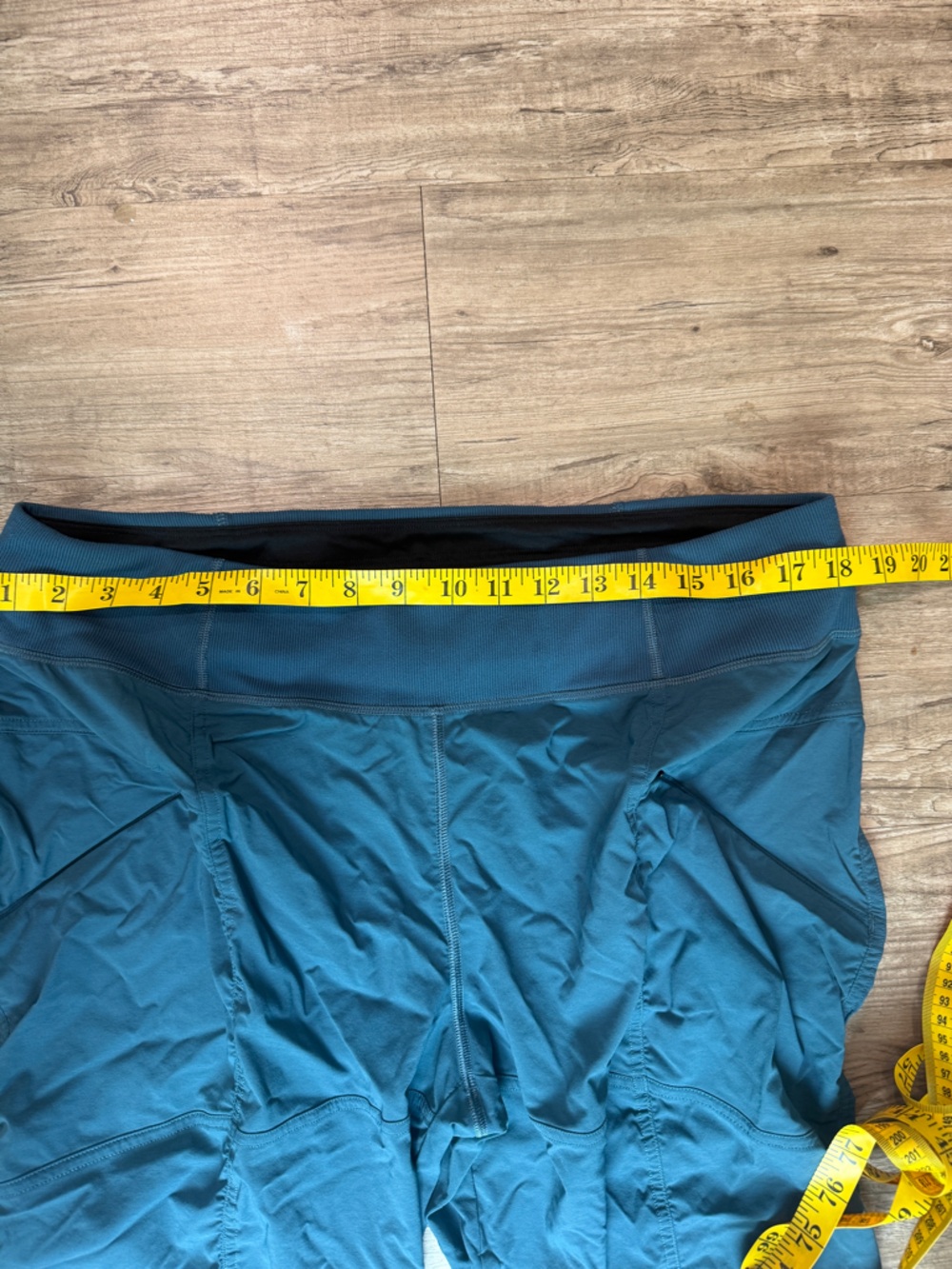 prAna Evergreen Hiking Pants Cropped Regular Fit Women Size XL Blue #1973521 - Picture 7 of 9